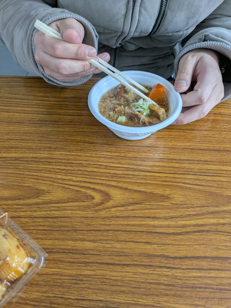 十和田湖冬物語　雪あかり横丁の煮込み