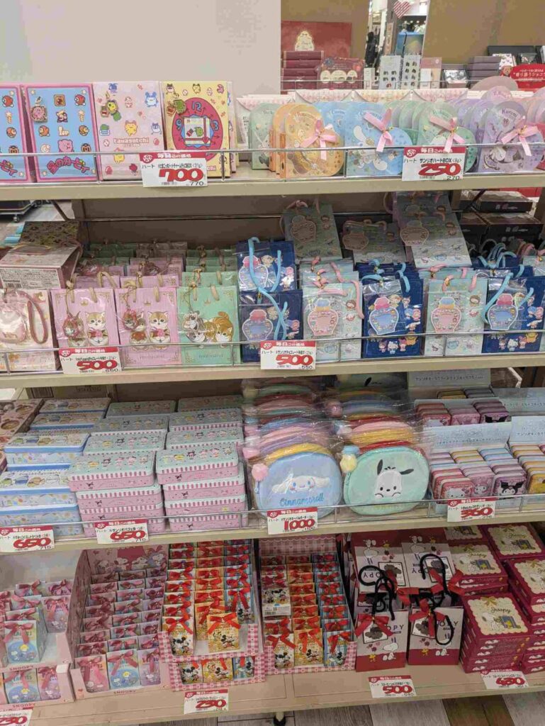 シーナシーナ　バレンタインチョコ　サンリオ