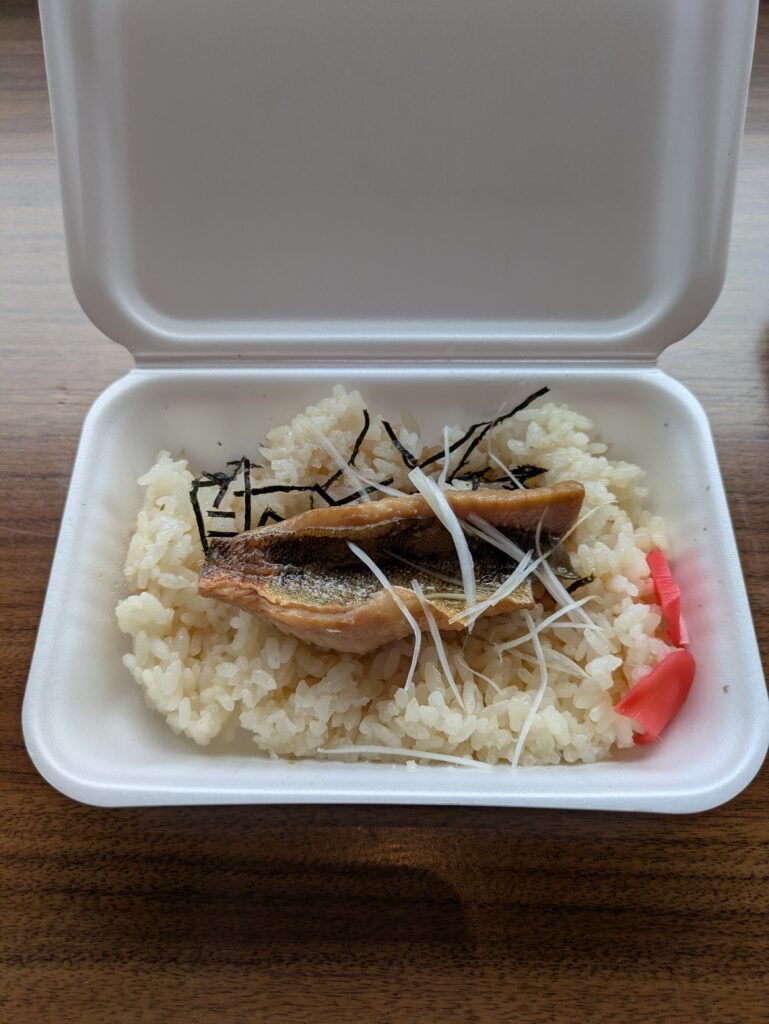 なかどまり メバル煮