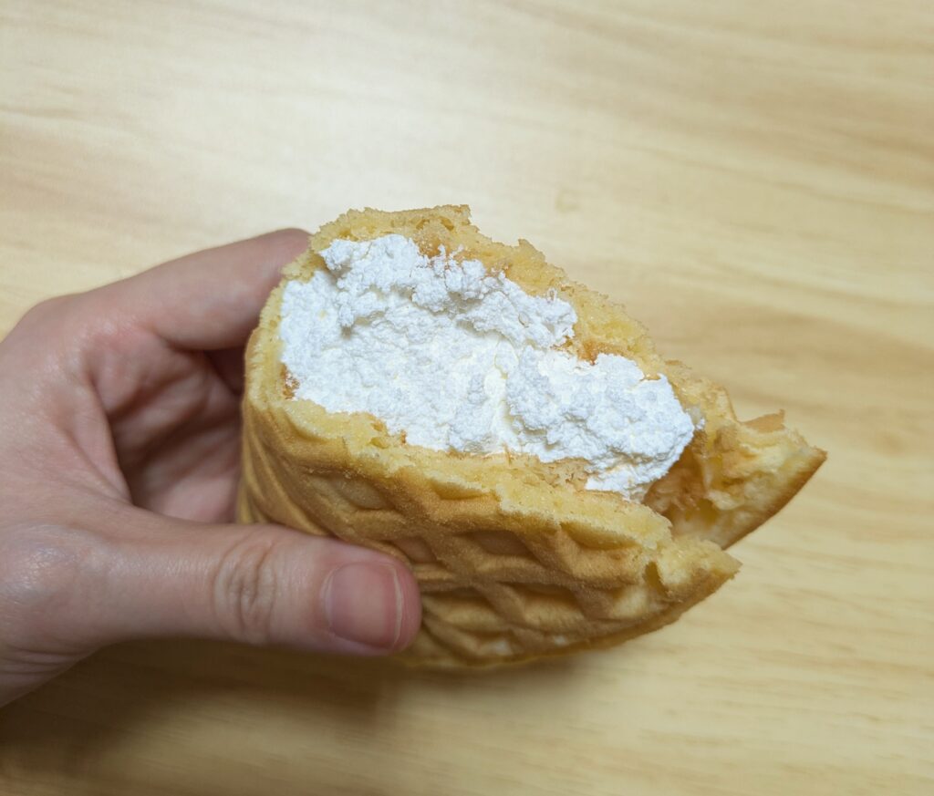 ワッフルホリック　ミルククリームワッフル