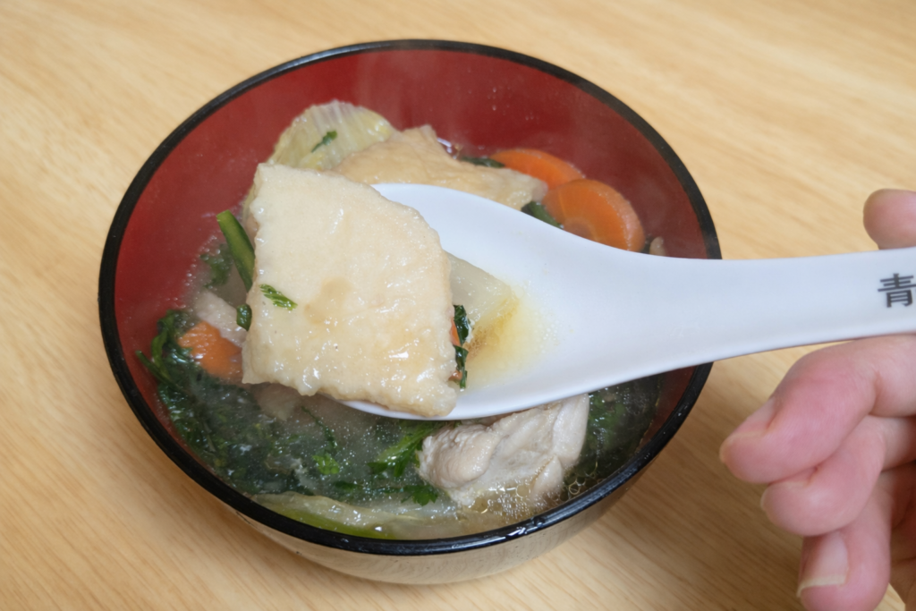 せんべい汁　青森びいきのれんげ