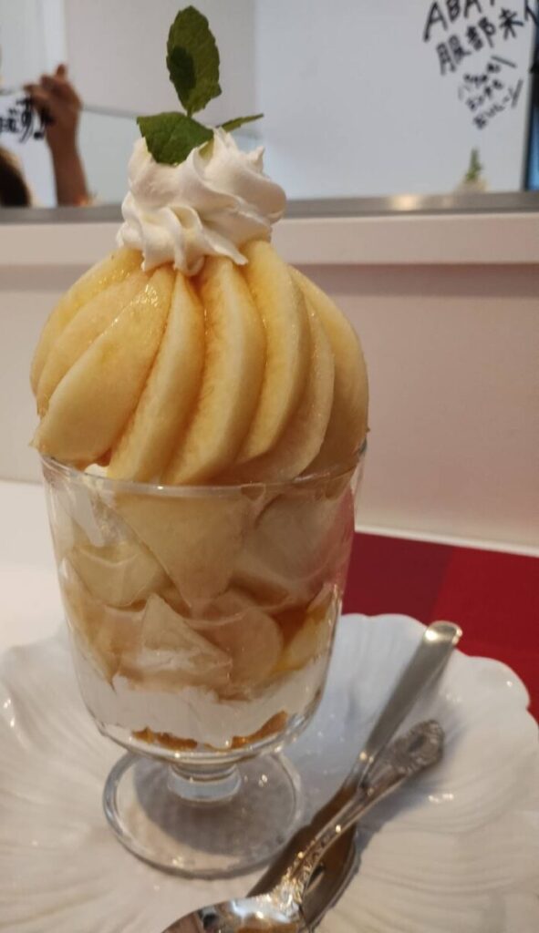 桃パフェ